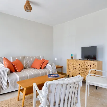 700 M De La - Jardin - Maison Pour 6