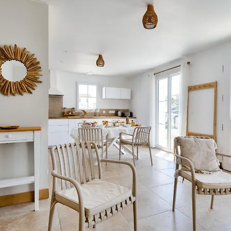 700 M De La - Jardin - Maison Pour 6